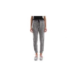 Spodnie treningowe Calvin Klein Jeans J20J205369 PERI HWK LOGO PANT. Szare spodnie damskie Calvin Klein Jeans, s, z jeansu. Za 219,40 zł.