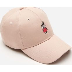 Czapka z daszkiem Moomin - Różowy. Różowe czapki damskie House, bez wzorów. Za 39,99 zł.