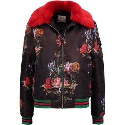 Replay Kurtka Bomber black. Czarne kurtki damskie Replay, xxl, z materiału. W wyprzedaży za 1035,30 zł.