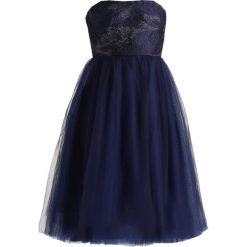 Sukienki: Chi Chi London Petite JAQUI Sukienka koktajlowa navy
