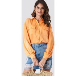 Koszule body: Andrea Hedenstedt x NA-KD Koszula z bufiastym rękawem – Orange