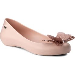 Baleriny ZAXY - Butterfly Fem 82403 Róż 01276 Y285003. Różowe baleriny damskie Zaxy, bez wzorów, z tworzywa sztucznego, bez obcasa, bez zapięcia. W wyprzedaży za 129,00 zł.