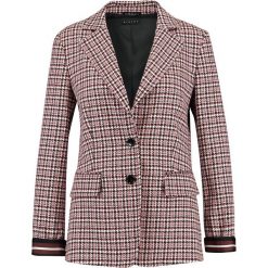Sisley CHECK ONE BUTTON Krótki płaszcz red. Czerwone płaszcze damskie marki Sisley, z elastanu, krótkie. Za 679,00 zł.