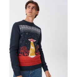 Świecący sweter z zimowym motywem - Granatowy. Niebieskie swetry męskie House, s, bez wzorów, bez kołnierzyka, bez kaptura. Za 99,99 zł.