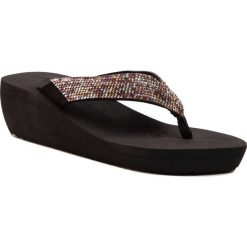 Japonki GIOSEPPO - Beeston 59549 Black. Czarne klapki damskie Gioseppo, z aplikacjami, z tworzywa sztucznego, bez obcasa, na obcasie. Za 149,00 zł.