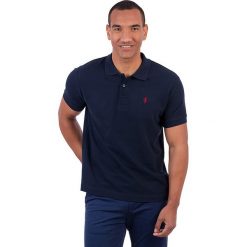 Koszulka polo w kolorze granatowym. Niebieskie koszulki męskie Polo Club Men, xxl, z haftami, z bawełny, polo, bez rękawów. W wyprzedaży za 87,95 zł.