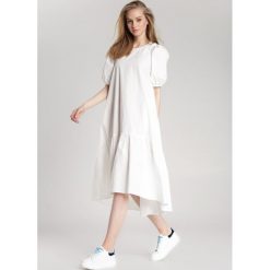 Biała Sukienka Rigby. Białe sukienki damskie Renee, na imprezę, s, bez wzorów, eleganckie, z okrągłym kołnierzem, z krótkim rękawem, krótkie, midi, trapezowe. Za 149,99 zł.