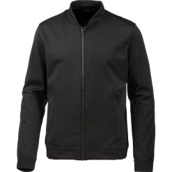 Kurtka w kolorze czarnym. Czarne płaszcze męskie Street & Sports Wear, s, bez wzorów, bez kaptura. W wyprzedaży za 257,95 zł.