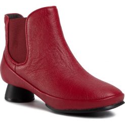 Sztyblety CAMPER - Alright K400512-004 Red. Czerwone kozaki damskie Camper, ze skóry, bez obcasa, bez zapięcia. Za 599,00 zł.