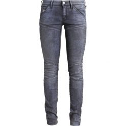 GStar 5620 MID SKINNY Jeans Skinny Fit loomer grey stretch denim. Szare jeansy damskie relaxed fit marki G-Star. W wyprzedaży za 511,20 zł.