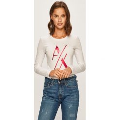 Armani Exchange - Longsleeve. Czarne bluzki damskie Armani Exchange, s, z nadrukiem, z bawełny, casualowe, z okrągłym kołnierzem. Za 259,90 zł.