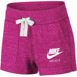Nike Krótkie Spodenki Damskie W Nsw Gym Vntg Short/Watermelon/Sail L. Różowe spodenki sportowe damskie marki Nike, s, z bawełny, sportowe, krótkie. Za 119,00 zł.