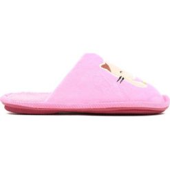 Różowe Kapcie Sweet Kitten. Czerwone kapcie dziewczęce marki Born2be, z materiału. Za 29,99 zł.