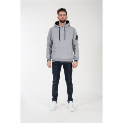 Bluza w kolorze szarym. Szare bluzy męskie American College, xs, z aplikacjami, z materiału, z kapturem, bez rękawów, bez kaptura. W wyprzedaży za 132,95 zł.