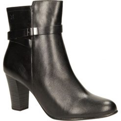 Botki caprice 9-25324-23. Botki damskie Caprice, bez obcasa, bez zapięcia. Za 379,99 zł.