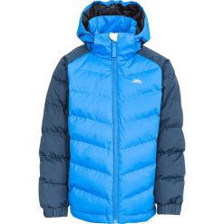 Kurtka zimowa "Sidespin" w kolorze niebieskim. Niebieskie kurtki chłopięce Trespass Kids, na zimę, bez wzorów, bez kaptura. W wyprzedaży za 125,95 zł.