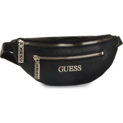 Saszetka nerka Guess Manhattan (Vs) HWVS69 94800. Czarne nerki damskie Guess, z aplikacjami, bez dodatków. Za 399,00 zł.