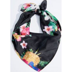 Apaszki damskie: Apaszka w kwiaty gold label – Wielobarwn