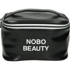 KOSMETYCZKA NOBO - NCOS-I0080-C020 - czarny - Kosmetyczka. Czarne kosmetyczki damskie Nobo, bez wzorów. W wyprzedaży za 77,40 zł.