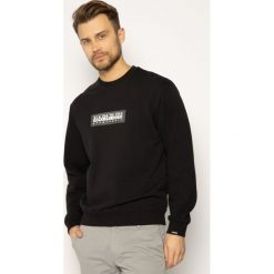 Bluza Napapijri Box NP0A4EA9. Czarne bluzy męskie Napapijri, xl, bez wzorów, bez kołnierzyka, bez rękawów, bez kaptura. W wyprzedaży za 209,00 zł.