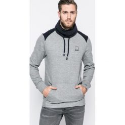 Bluzy męskie: Bench - Bluza
