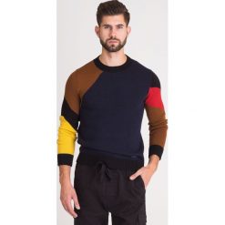 SWETER ICE PLAY. Czarne swetry męskie m, z aplikacjami, z kaszmiru, z okrągłym kołnierzem. Za 439,50 zł.