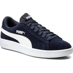 Sneakersy PUMA - Smash V2 364989 04 Peacoat/Puma White. Niebieskie półbuty damskie Puma, bez wzorów, ze skóry, bez obcasa, na płaskiej podeszwie, bez zapięcia. W wyprzedaży za 159,99 zł.
