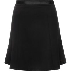 Spódnica trapezowa TOMMY HILFIGER Farah WW0WW26184. Czarne spódniczki damskie TOMMY HILFIGER, bez wzorów, z poliesteru, trapezowe. W wyprzedaży za 269,00 zł.