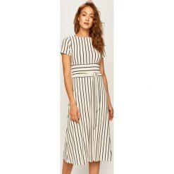Lauren Ralph Lauren - Sukienka. Sukienki damskie Lauren Ralph Lauren, bez wzorów, z elastanu, z okrągłym kołnierzem, z krótkim rękawem, krótkie, midi, rozkloszowane. W wyprzedaży za 579,90 zł.