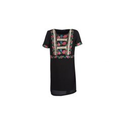 Sukienki krótkie Desigual TRALEE. Czarne sukienki damskie Desigual, bez wzorów, bez kołnierzyka, z krótkim rękawem, krótkie, mini. Za 529,00 zł.