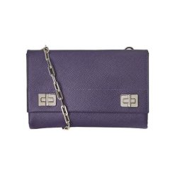 Torebki klasyczne damskie: Skórzana torebka w kolorze fioletowym – (S)22 x (W)15 x (G)5 cm