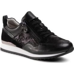Sneakersy CAPRICE - 9-23600-24 Black Comb 019. Czarne półbuty damskie Caprice, na co dzień, bez wzorów, ze skóry, bez obcasa, na płaskiej podeszwie, bez zapięcia. W wyprzedaży za 229,00 zł.