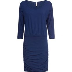 Sukienka shirtowa z marszczeniem bonprix kobaltowy. Niebieskie sukienki damskie bonprix, bez wzorów, eleganckie, bez kołnierzyka, bez rękawów. Za 99,99 zł.