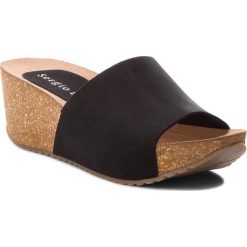 Klapki SERGIO BARDI - Florencja SS127355918LB 201. Czarne klapki damskie Sergio Bardi, bez wzorów, ze skóry, bez obcasa, na obcasie. W wyprzedaży za 99,00 zł.
