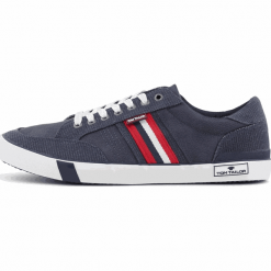 Tom Tailor tenisówki męskie 41 ciemnoniebieski. Niebieskie trampki męskie Tom Tailor, bez wzorów, bez zapięcia. Za 219,00 zł.