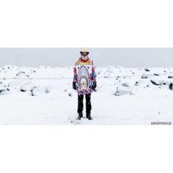 Navajo męska bluza z kapturem i wymienną maską. Szare bejsbolówki męskie Pakamera, m, z dresówki, z kapturem. Za 359,00 zł.