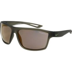 Okulary przeciwsłoneczne "EV1011" w kolorze czarnym. Czarne okulary przeciwsłoneczne męskie marki Nike & adidas, z tworzywa sztucznego. W wyprzedaży za 179,95 zł.
