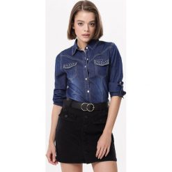 Granatowa Koszula Black And Gold. Czarne bluzki damskie Born2be, s, z aplikacjami, z wykładanym kołnierzem, bez rękawów. Za 49,99 zł.