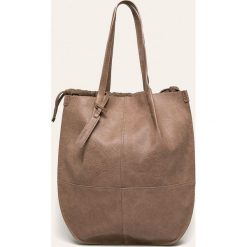 Medicine - Torebka Boho Breeze. Brązowe torby damskie na zakupy MEDICINE, w paski, ze skóry ekologicznej, boho, na ramię, duże, bez dodatków. W wyprzedaży za 71,90 zł.