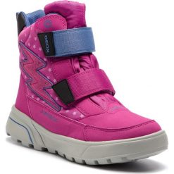 Śniegowce GEOX - J Sveggen G.Babx B J848AB 0MN50 DD Dk Fuchsia/Avio. Różowe śniegowce dziewczęce Geox, bez zapięcia. Za 429,00 zł.