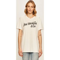 Levi's - T-shirt. Białe bluzki damskie Levi's®, s, z nadrukiem, z bawełny, z okrągłym kołnierzem. Za 99,90 zł.