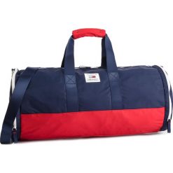 Torba TOMMY JEANS - Tjm Urban Tech Duffle AM0AM04680 901. Niebieskie torby podróżne Tommy Jeans, bez wzorów, z jeansu. Za 449,00 zł.