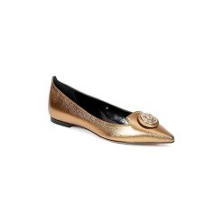 Baleriny Versace JONQUILLE. Żółte baleriny damskie marki VERSACE. Za 1445,40 zł.