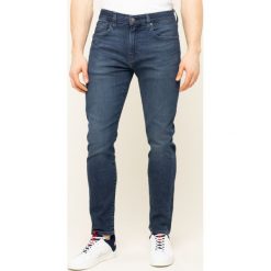 Jeansy Slim Fit Levi's® 28833-0405. Niebieskie jeansy męskie s, bez wzorów. W wyprzedaży za 319,00 zł.