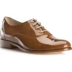Buty damskie. Mokasyny damskie Wittchen, bez wzorów, ze skóry, eleganckie, bez obcasa, bez zapięcia. W wyprzedaży za 349,90 zł.