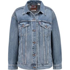 Levi's® BAGGY TRUCKER Kurtka jeansowa bust a move. Niebieskie żakiety damskie Levi's®, s, bez wzorów, z bawełny. Za 399,00 zł.