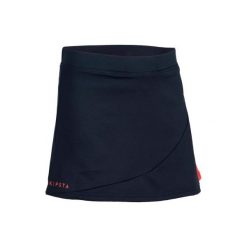 Spódniczka do hokeja na trawie FH100 dla dzieci. Niebieskie spódniczki dziewczęce marki KIPSTA, bez wzorów, z elastanu. Za 24,99 zł.