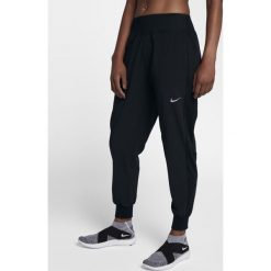 Spodnie Nike Essential M Czarne. Spodnie damskie Nike. Za 99,99 zł.