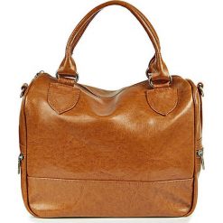 Torebka skórzana damska kuferek DAN-A T87 camel - camel. Brązowe kuferki damskie DAN-A, bez wzorów, ze skóry, eleganckie, bez dodatków. Za 199,99 zł.
