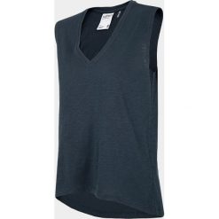 Top damski TSD603 - ciemny granat - Outhorn. Koszulki damskie Outhorn, bez wzorów, bez kołnierzyka, bez rękawów. Za 29,99 zł.